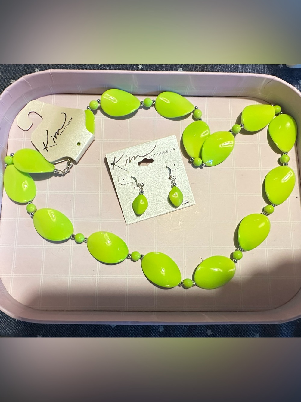Kim Rogers Neon Lime Resin Bead Necklace and Drop Earrings